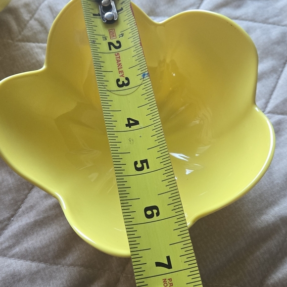 Vintage Mulberry Yellow Flower Bowls - Picture 6 of 8